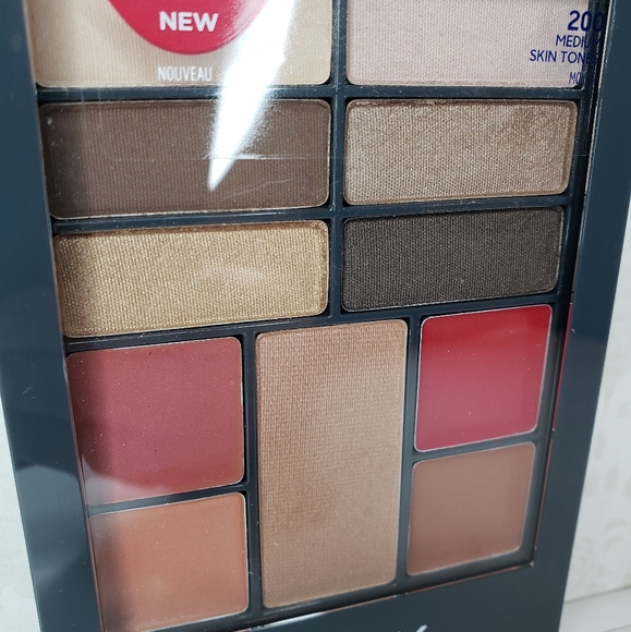 Almay The Complete Look Palette, Medium - Picture 4 of 7